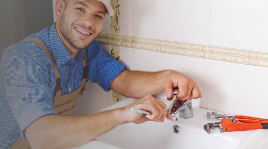 Professional clogged drains services in Cambria, IL